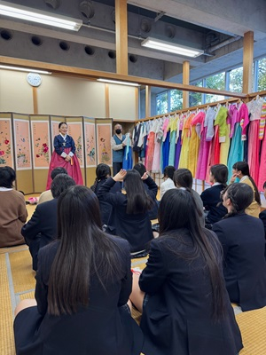 071126　ハングル語　韓服講座01